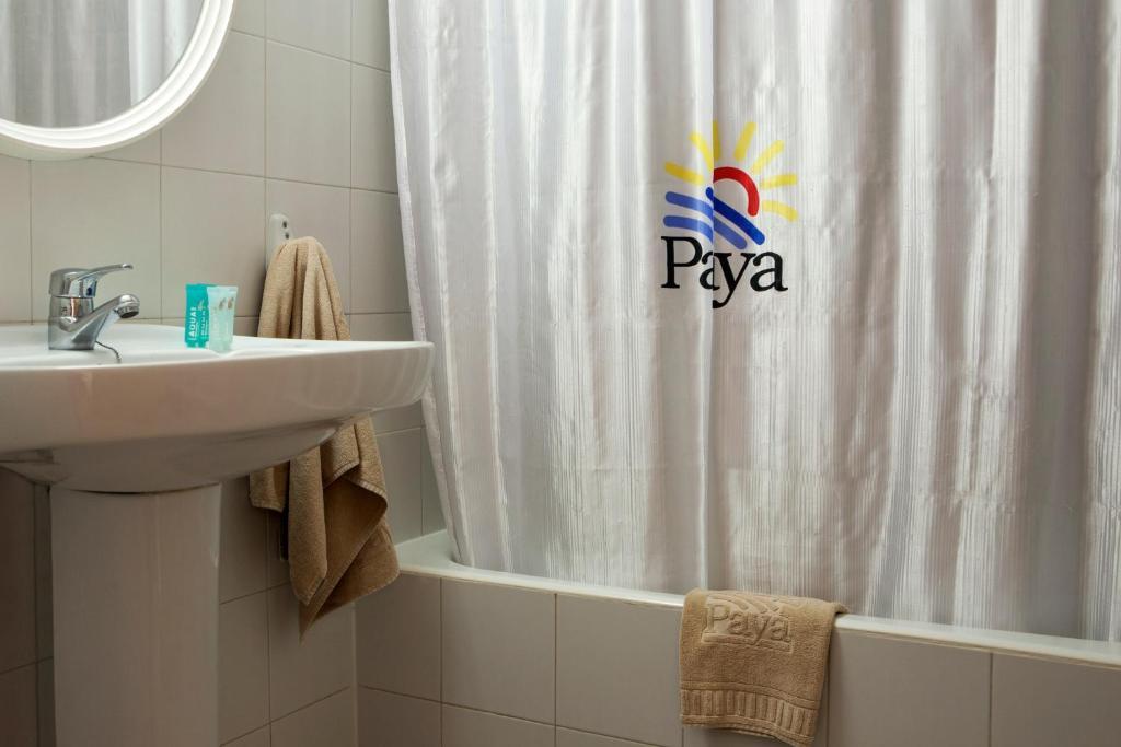 Opcion Roulette De Paya Hotels Es Pujols Room photo